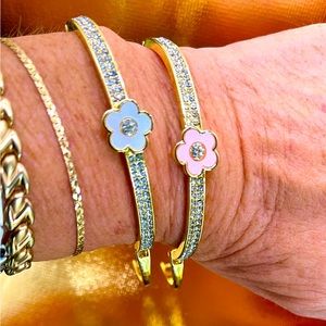 New Set of 2 Crystals Hinged Bracelets Flower center